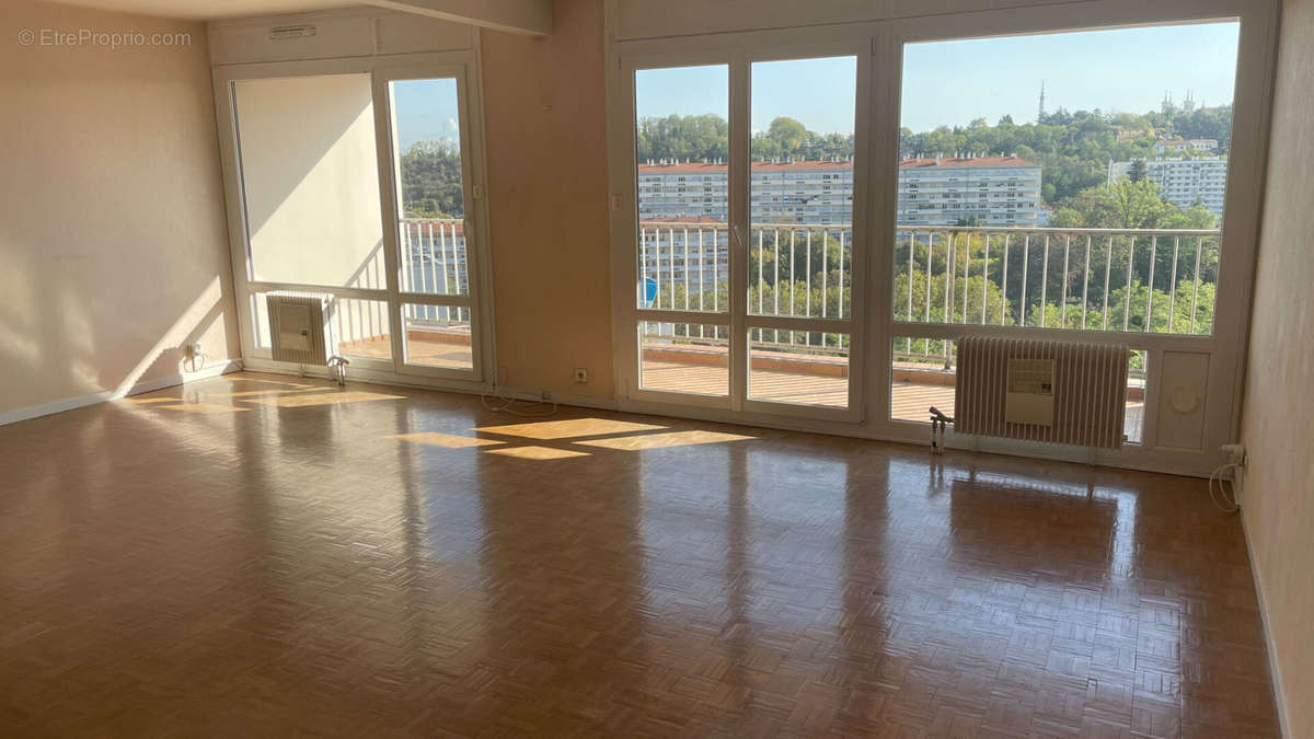 Appartement à LYON-5E