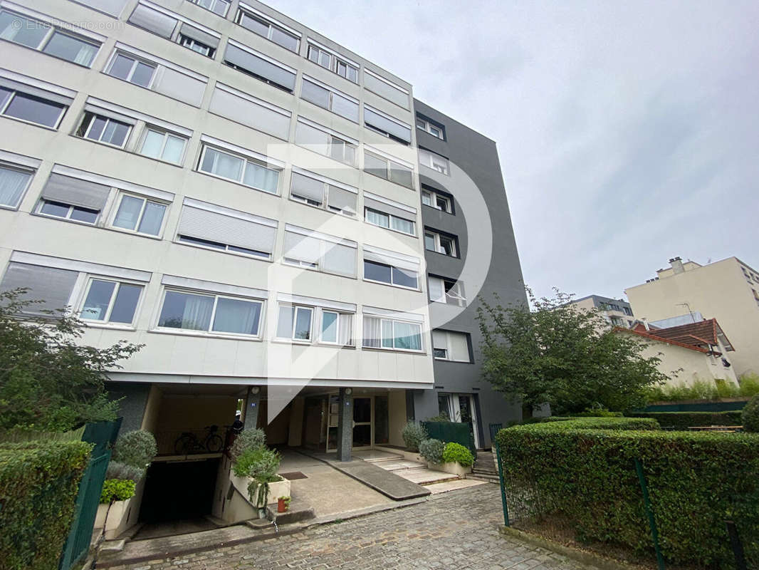 Appartement à COLOMBES