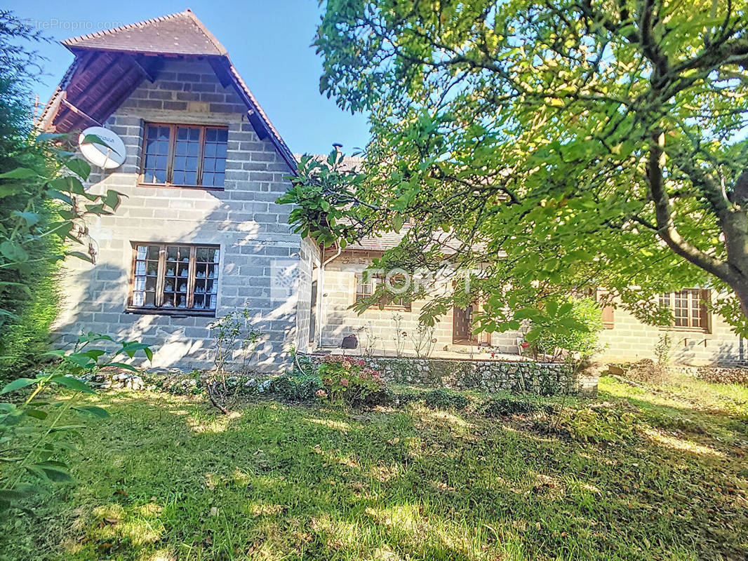 Maison à CAUDEBEC-LES-ELBEUF