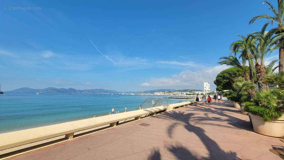 Appartement à CANNES