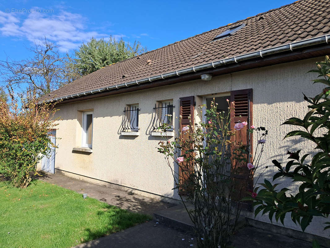 Maison à LA LOUPE