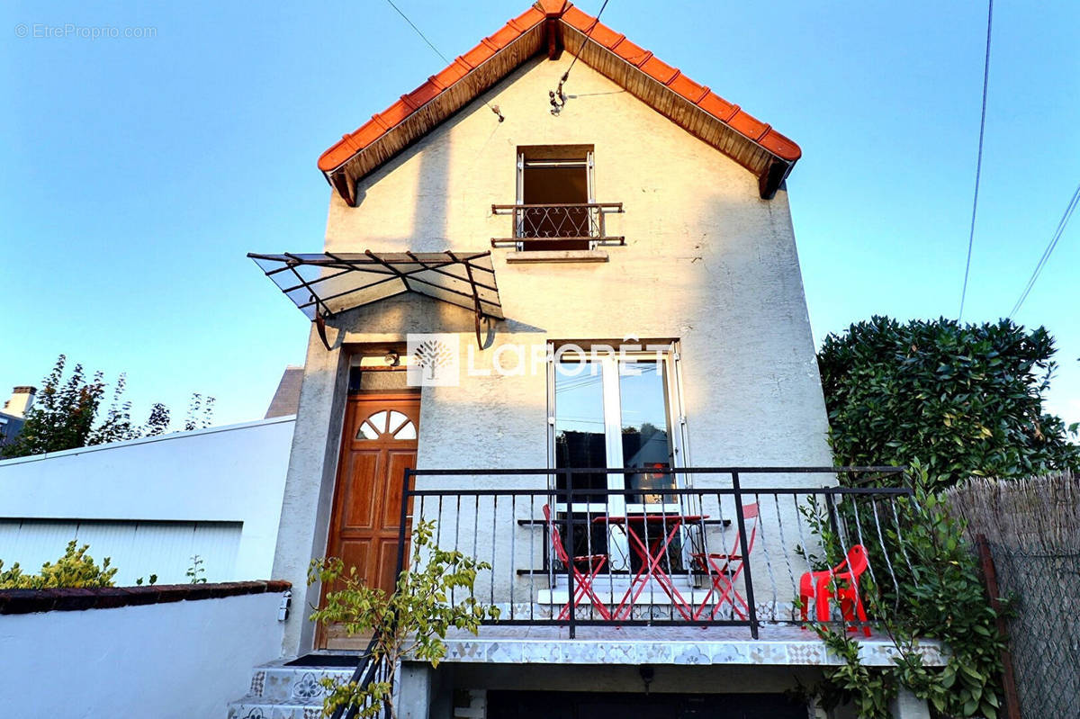 Maison à VITRY-SUR-SEINE