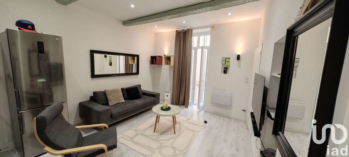 Photo 2 - Appartement à NIMES