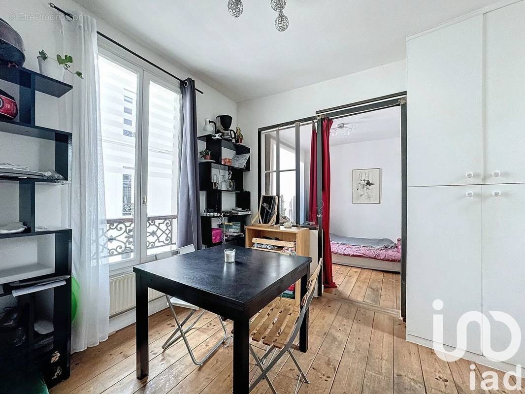 Photo 1 - Appartement à PARIS-18E