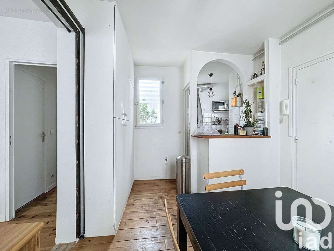 Photo 4 - Appartement à PARIS-18E