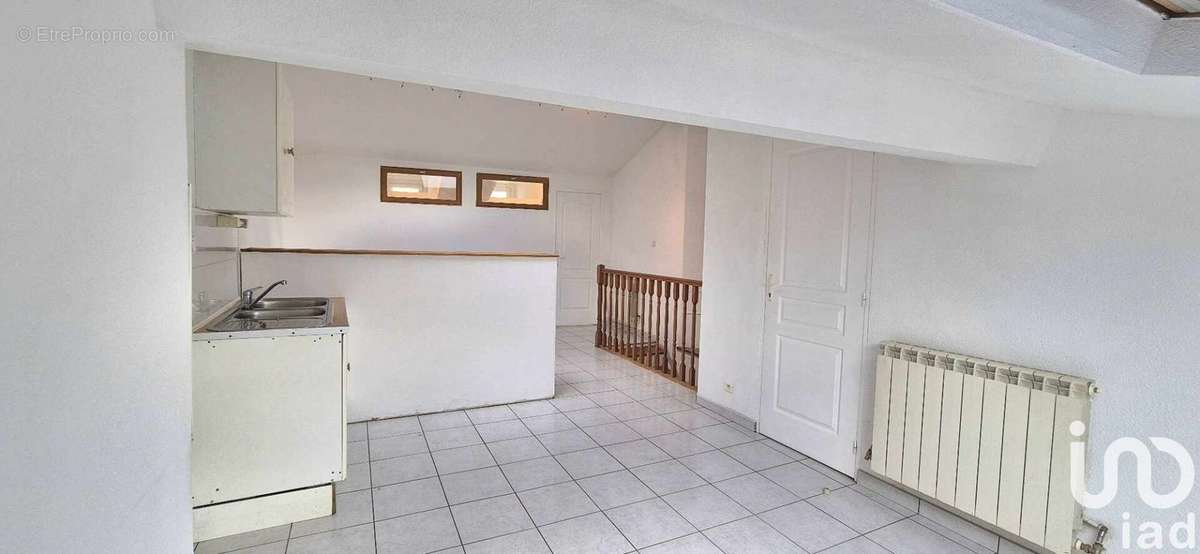 Photo 2 - Appartement à ROANNE