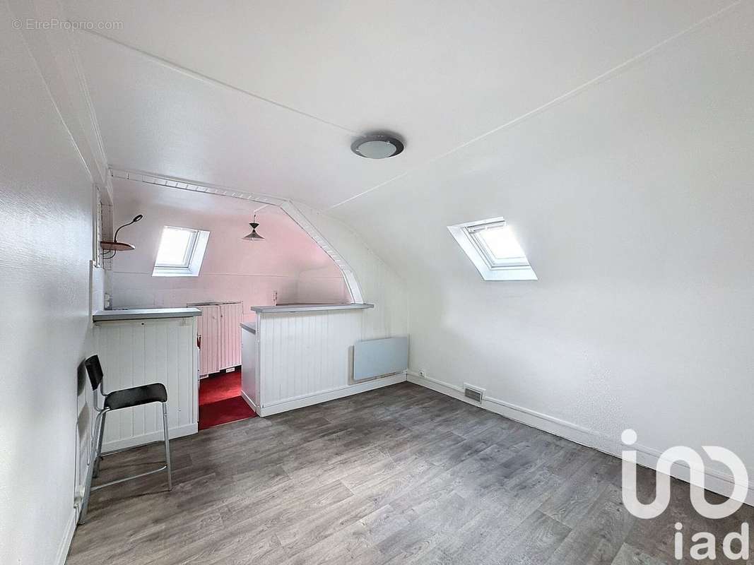 Photo 2 - Appartement à SAINT-MAUR-DES-FOSSES