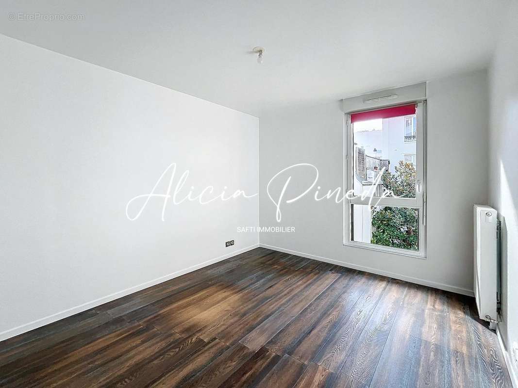 Photo 4 - Appartement à ASNIERES-SUR-SEINE