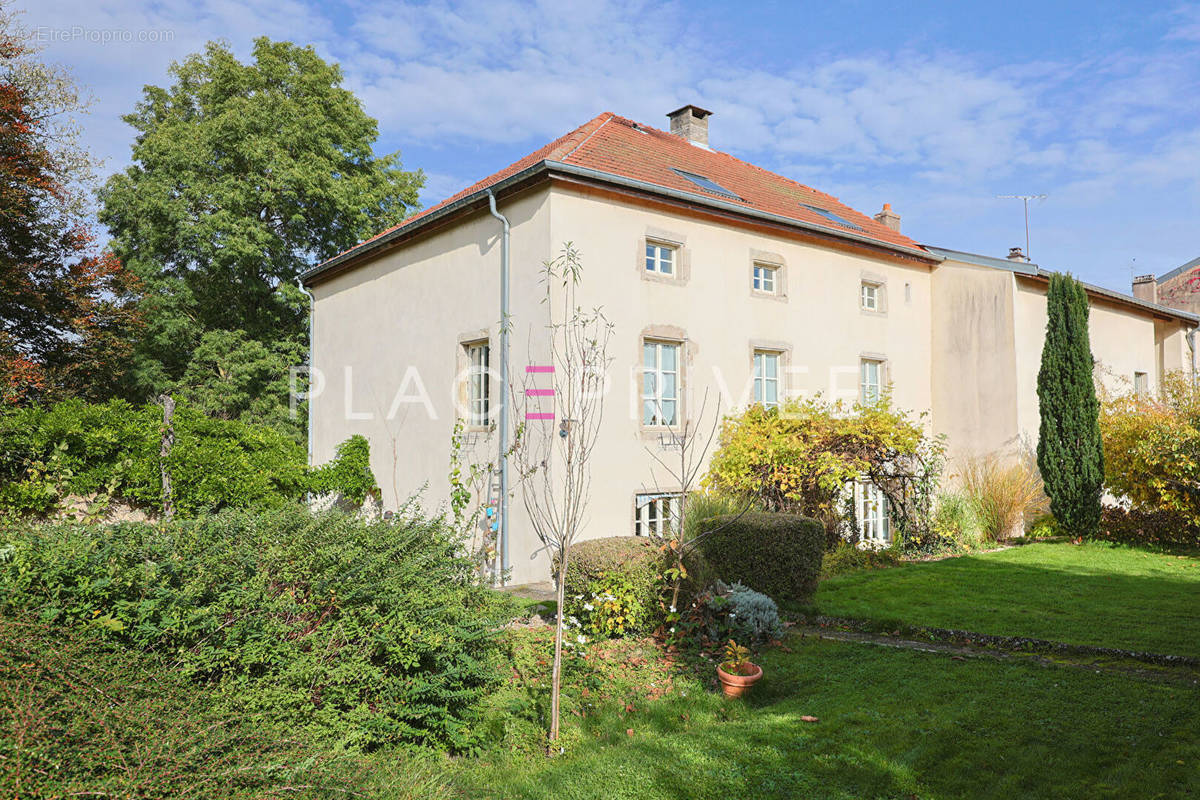 Maison à BLAINVILLE-SUR-L&#039;EAU