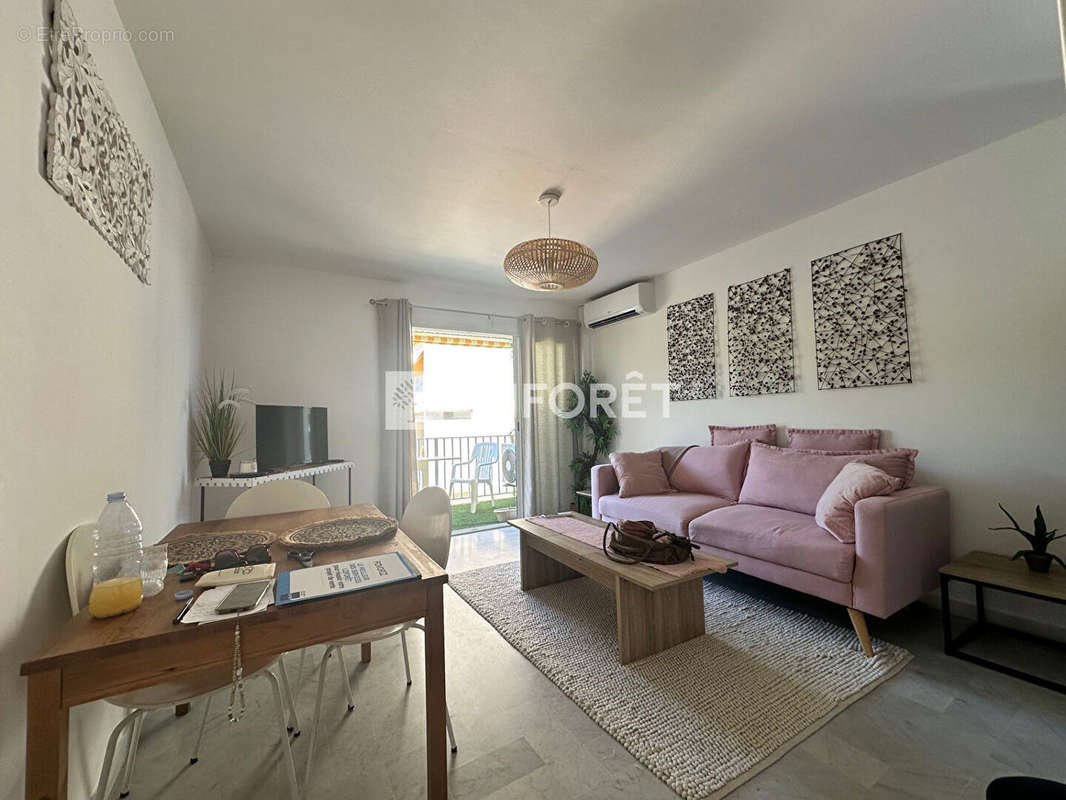 Appartement à FREJUS