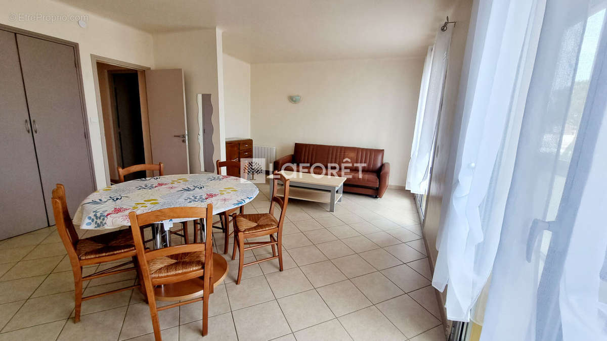 Appartement à SAINT-CYPRIEN