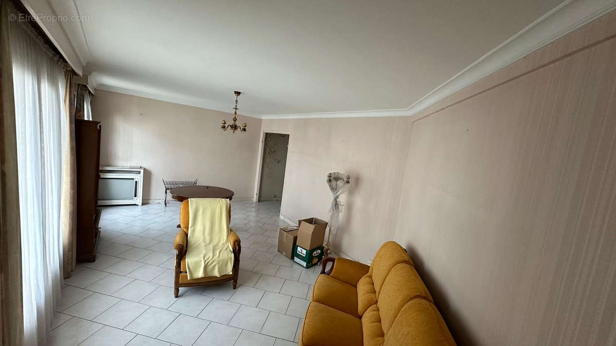 Appartement à NOISY-LE-SEC