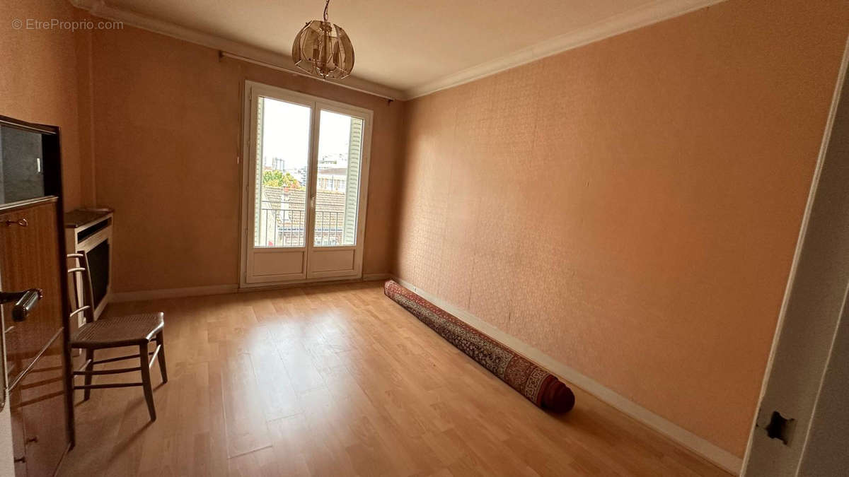 Appartement à NOISY-LE-SEC