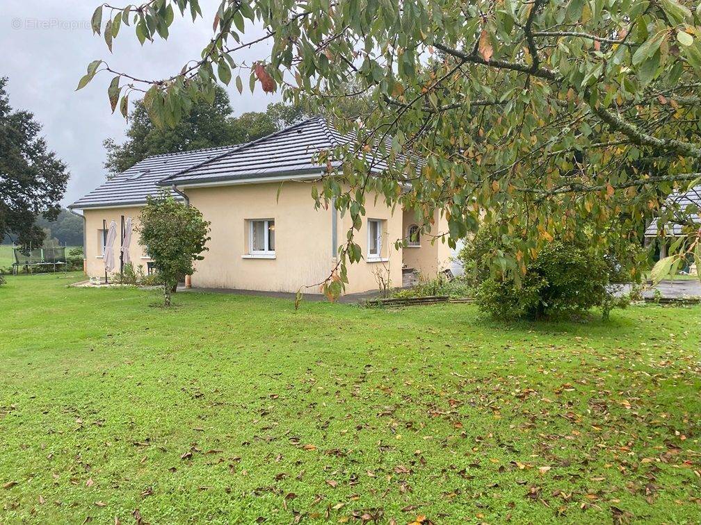 Maison à CHAMBERET