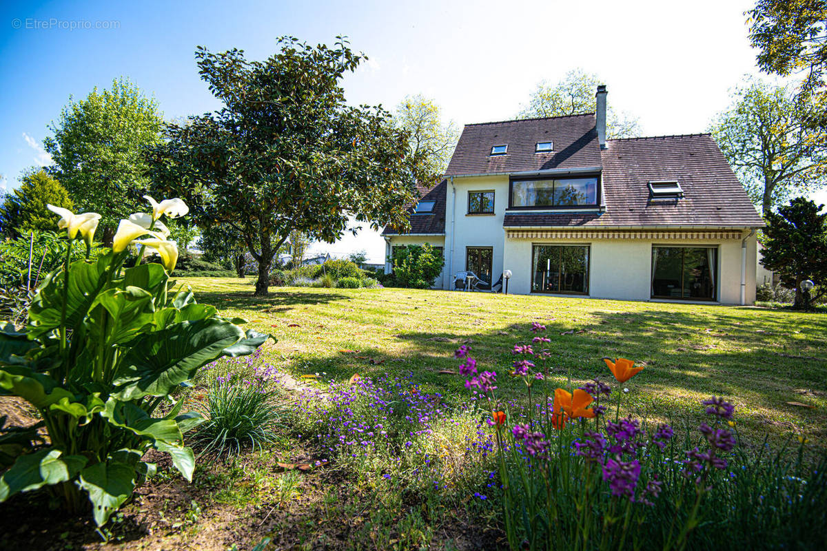 Maison à TOURNAN-EN-BRIE