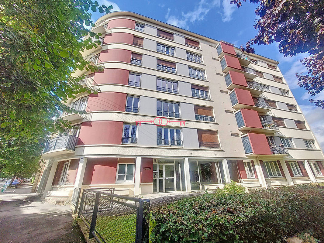 Appartement à CHARLEVILLE-MEZIERES