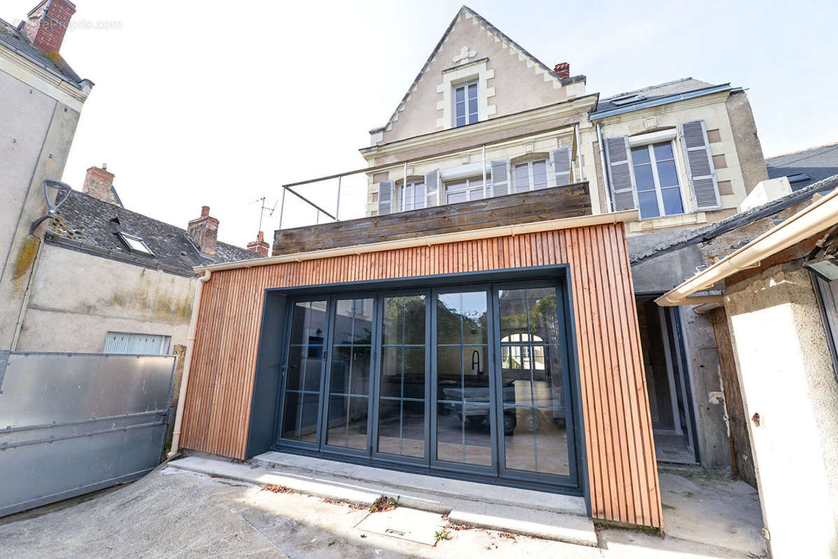 Appartement à BOUCHEMAINE