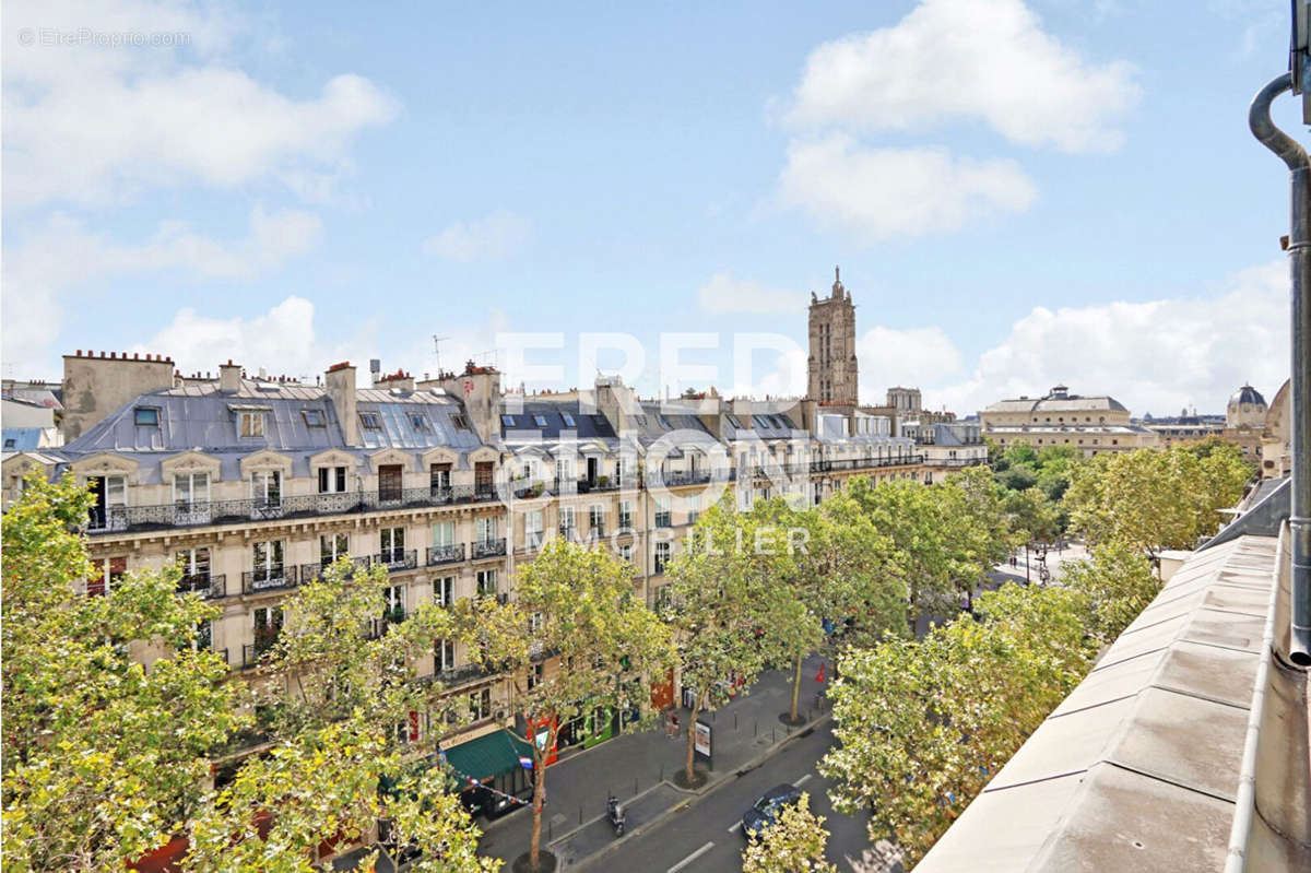 Appartement à PARIS-1E