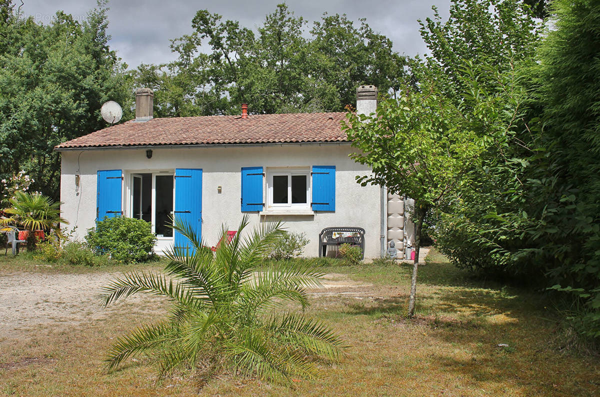 Maison à ETAULES