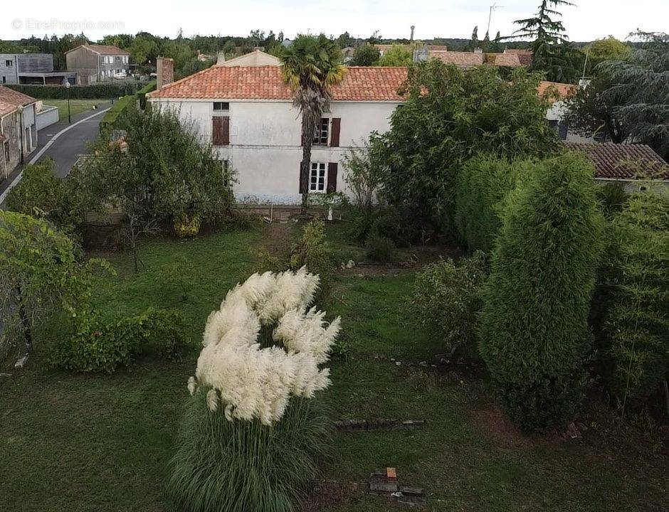 Maison à SAINT-MARTIN-DES-FONTAINES