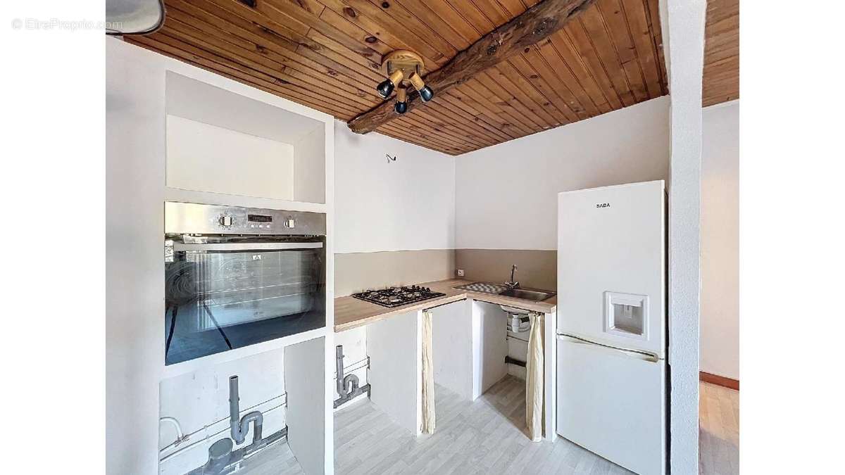 Appartement à TOURVES