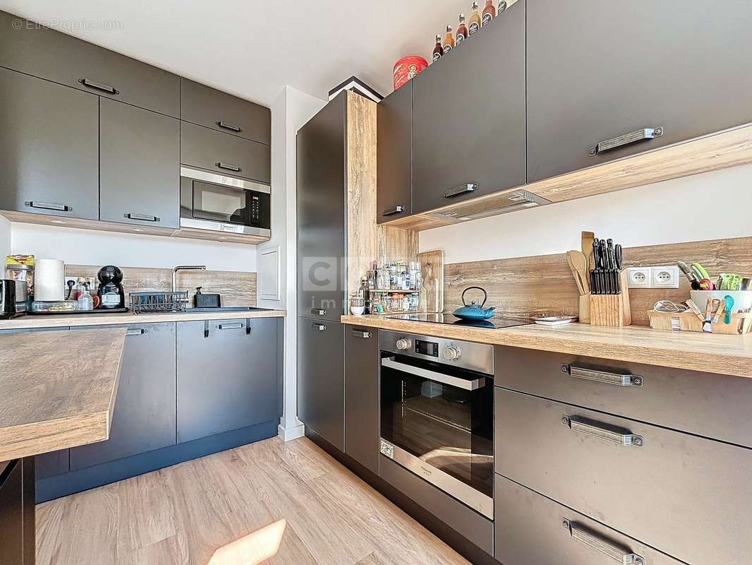 Appartement à BOIS-COLOMBES