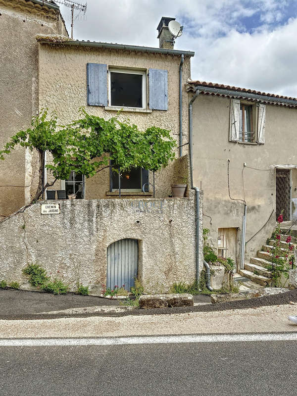 Maison à UZES