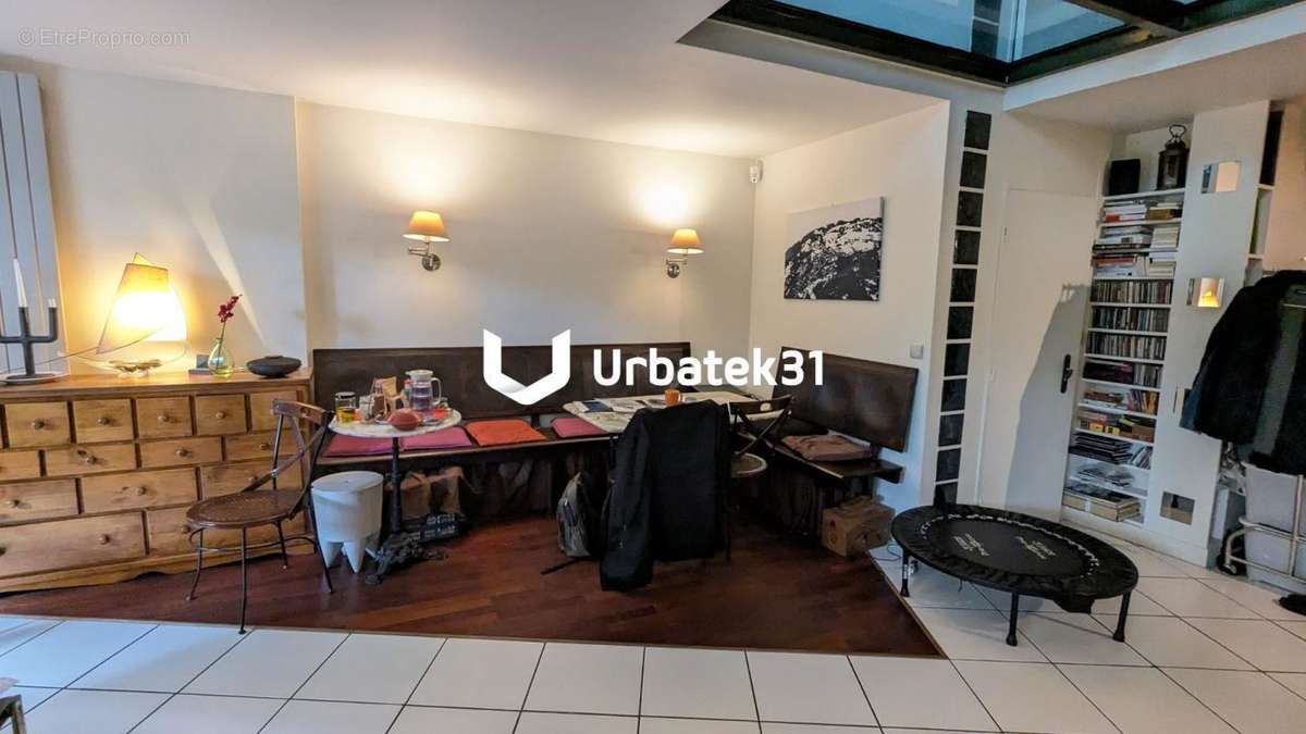 Appartement à PARIS-19E