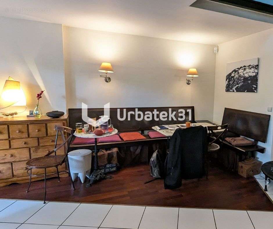 Appartement à PARIS-19E