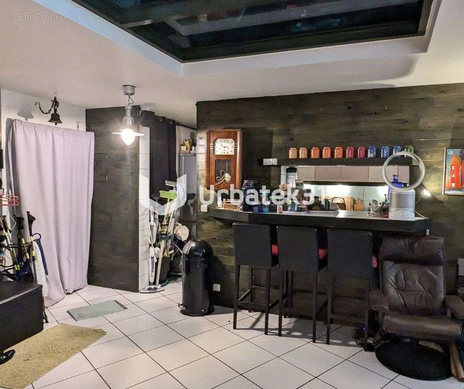 Appartement à PARIS-19E