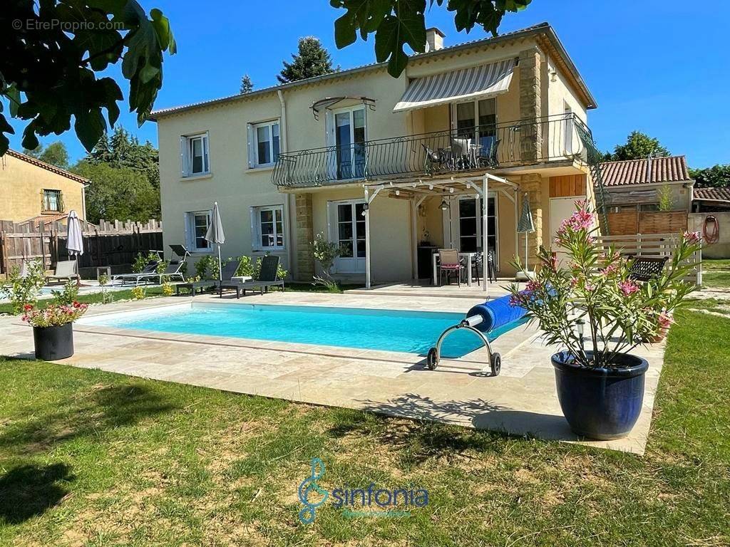 Maison à UZES