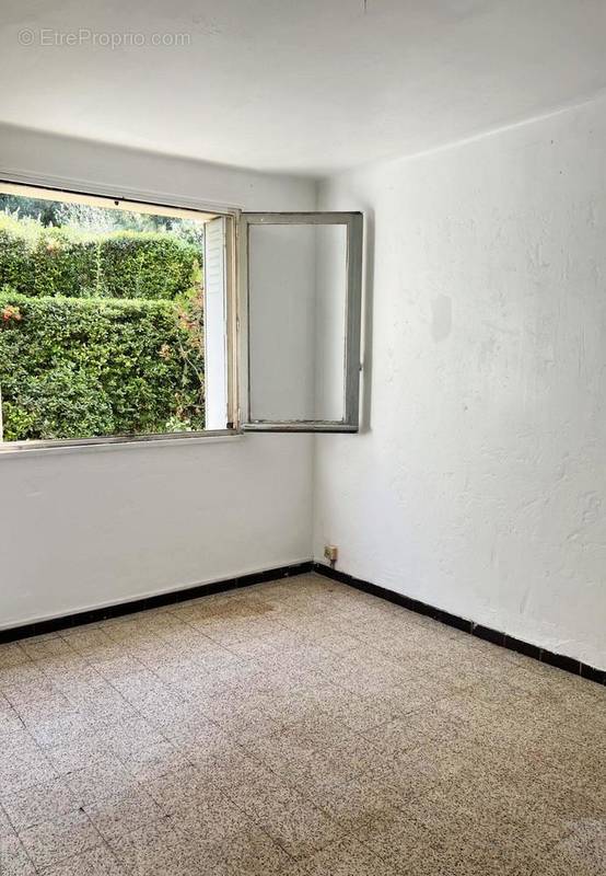 Appartement à MARSEILLE-13E