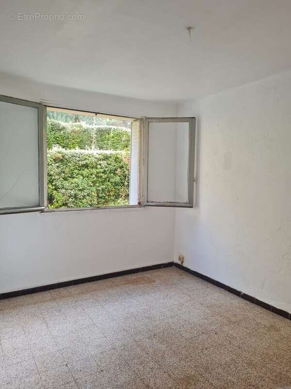 Appartement à MARSEILLE-13E