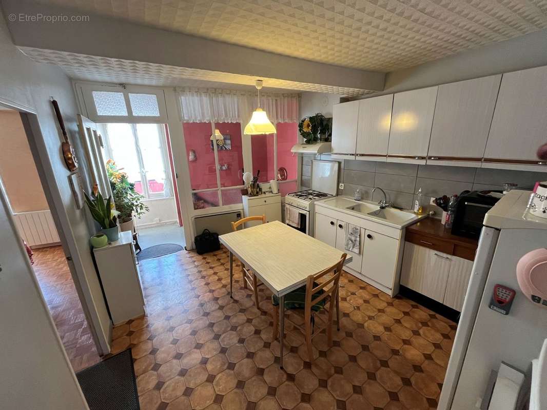 Appartement à CUISERY