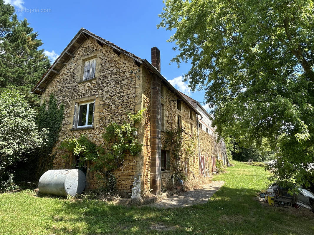 Maison à FAJOLES