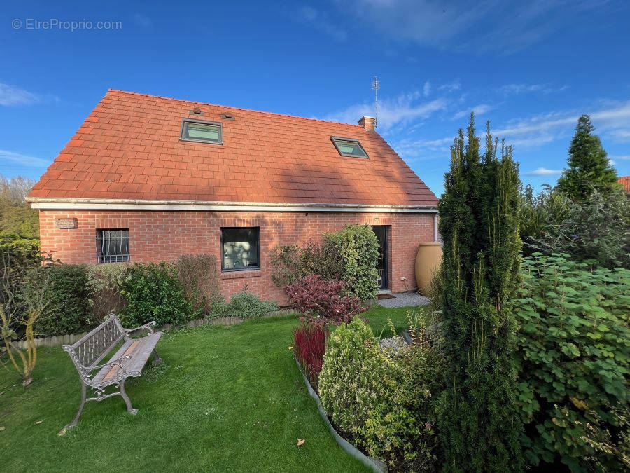 Maison à BRUILLE-SAINT-AMAND