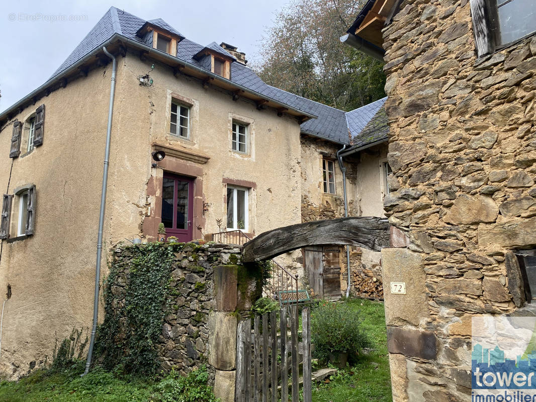 Maison à POMAYROLS