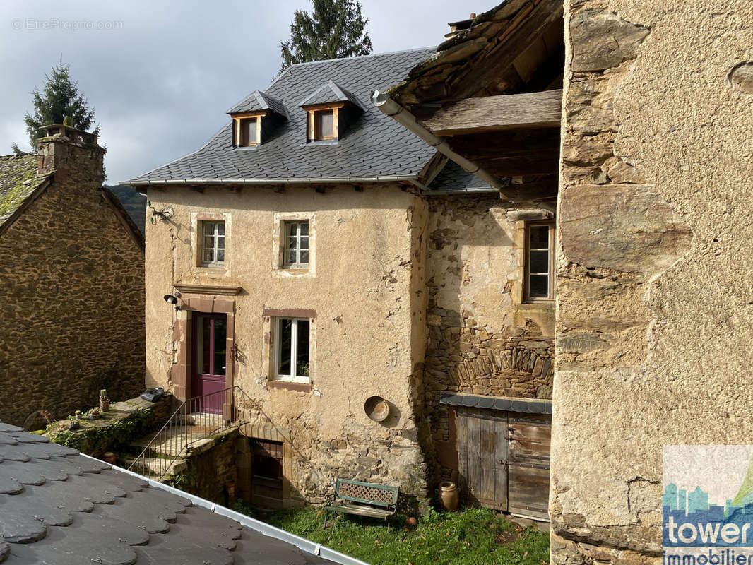 Maison à POMAYROLS