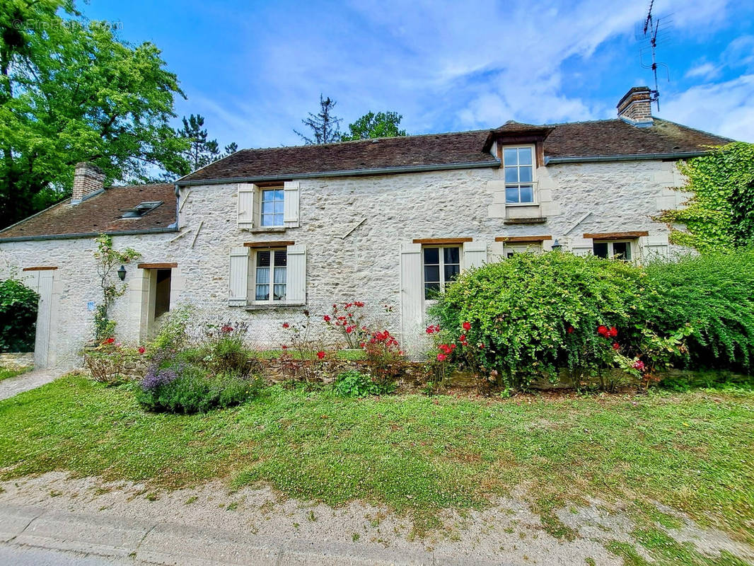 Maison à SENLIS