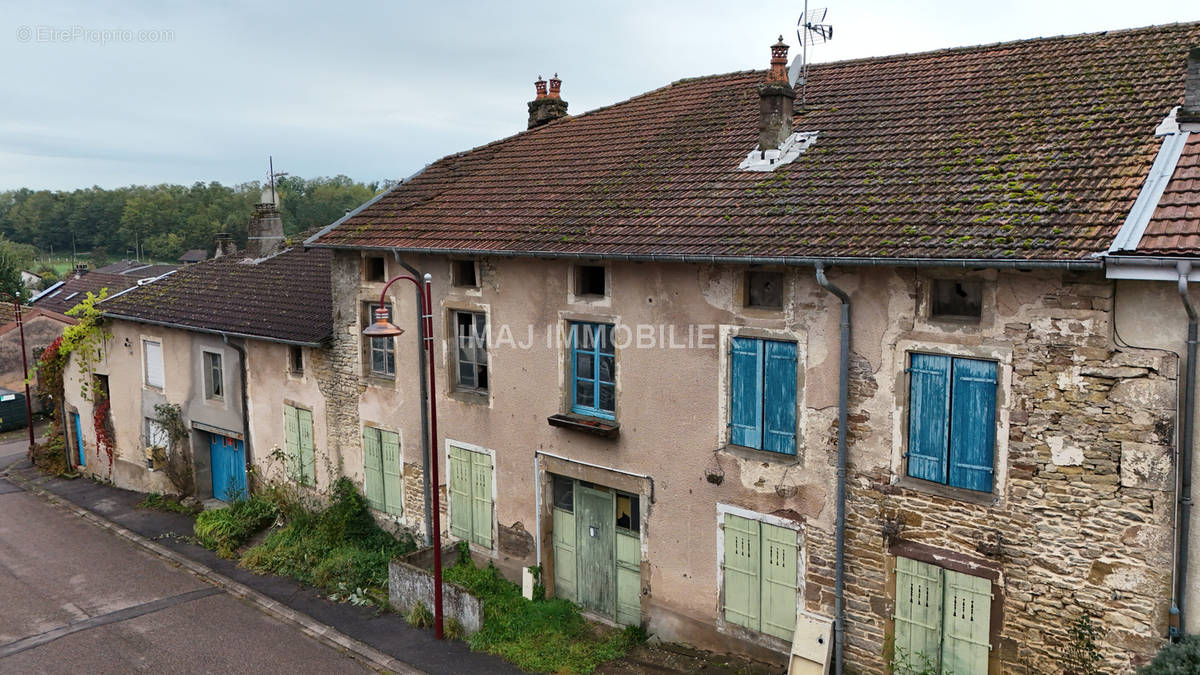 Maison à LERRAIN