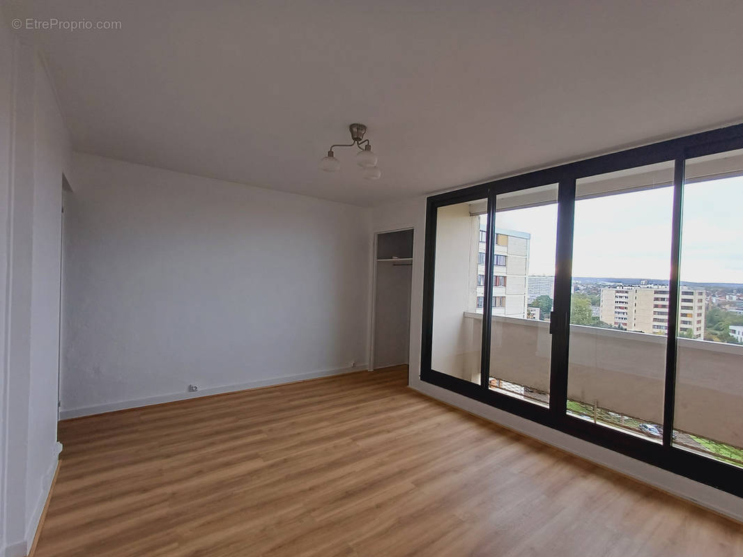 Appartement à POISSY