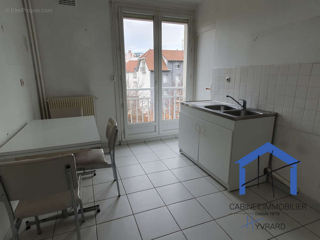 Appartement à SAINT-ETIENNE