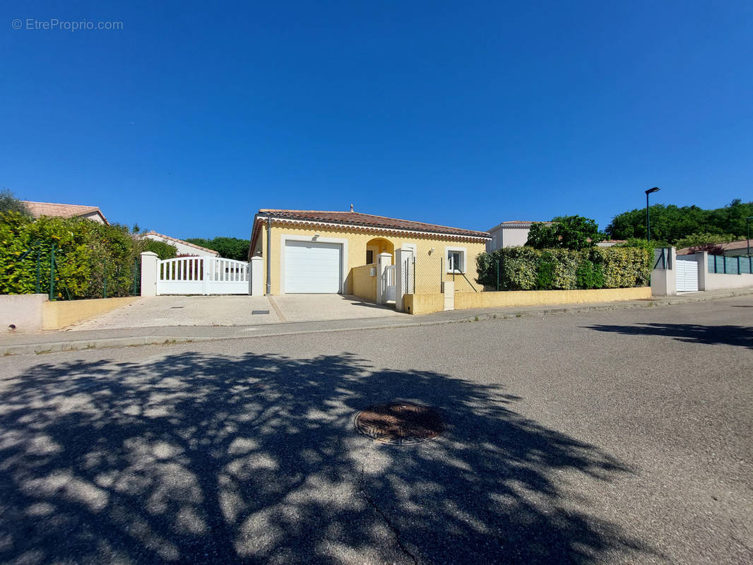 Maison à CHATEAUNEUF-DU-RHONE