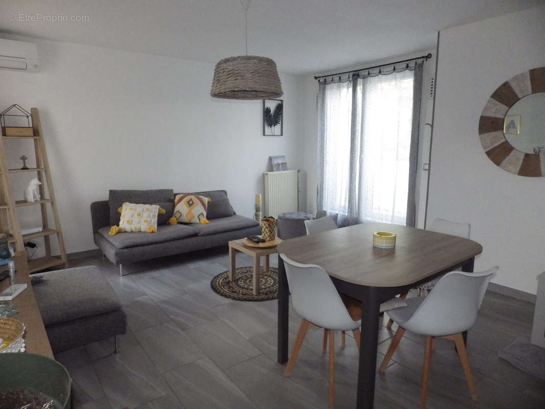 Appartement à MARSEILLE-9E