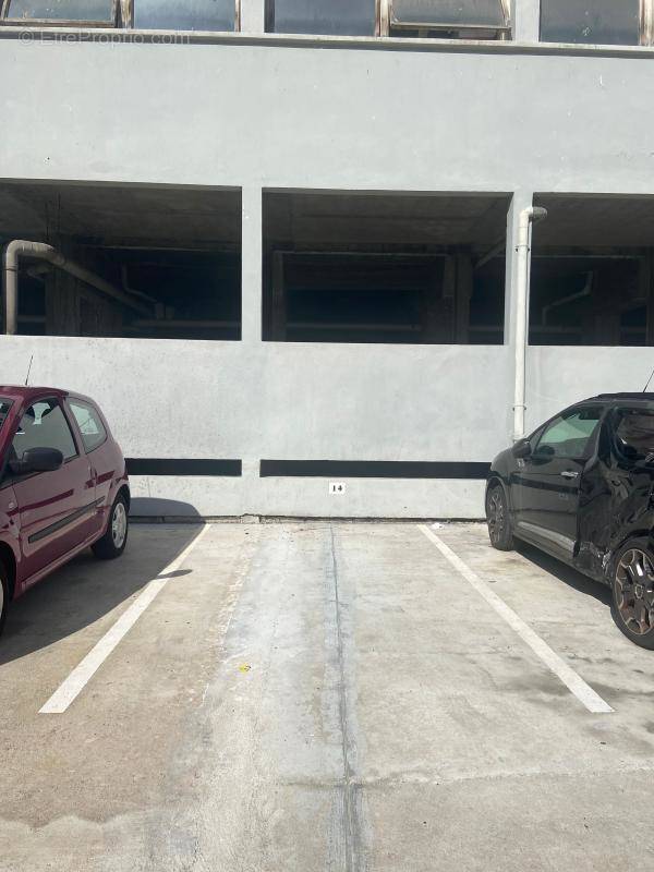 Parking à NICE