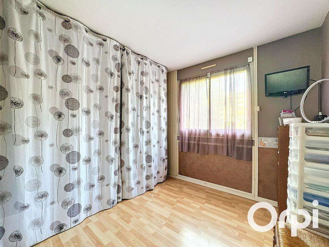 Appartement à VILLENEUVE-LOUBET