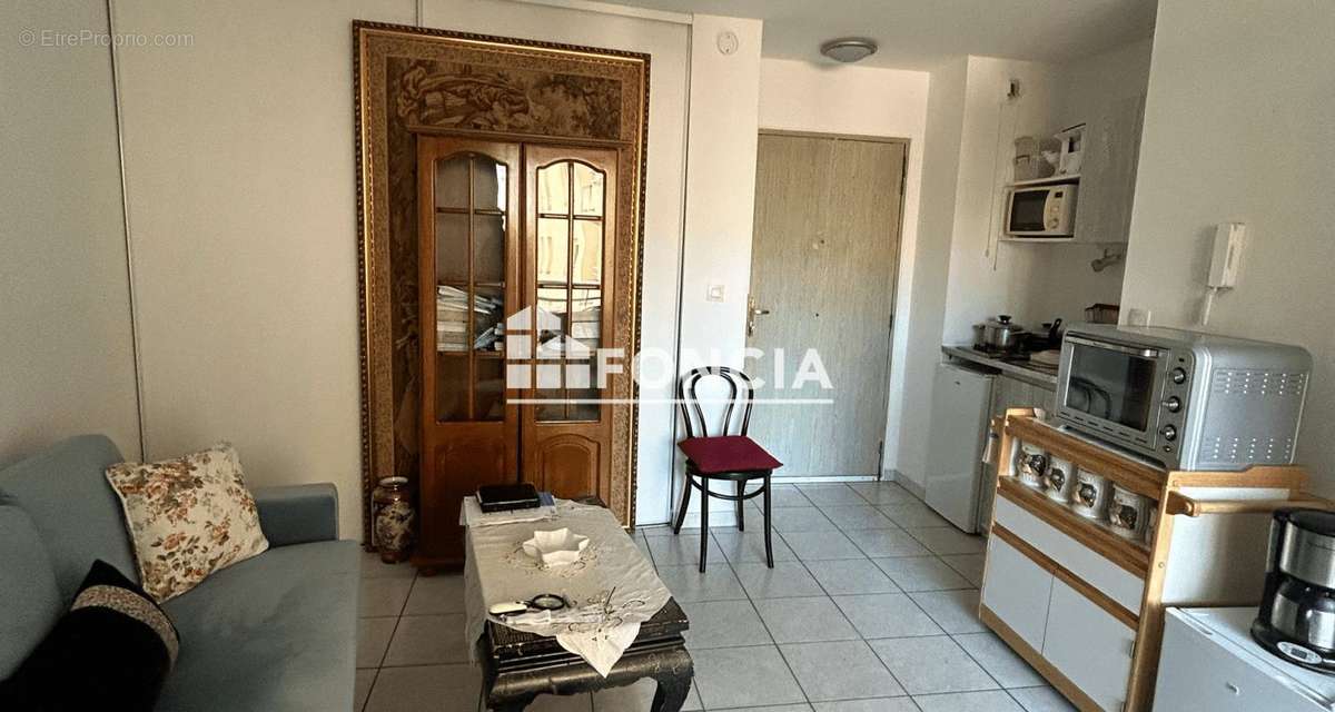 Appartement à MARSEILLE-8E