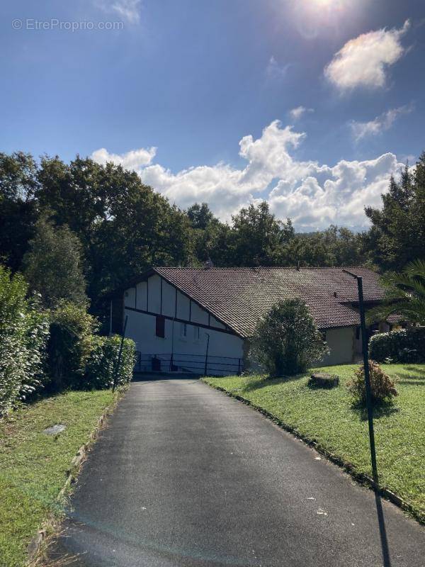 Appartement à SAINT-PEE-SUR-NIVELLE