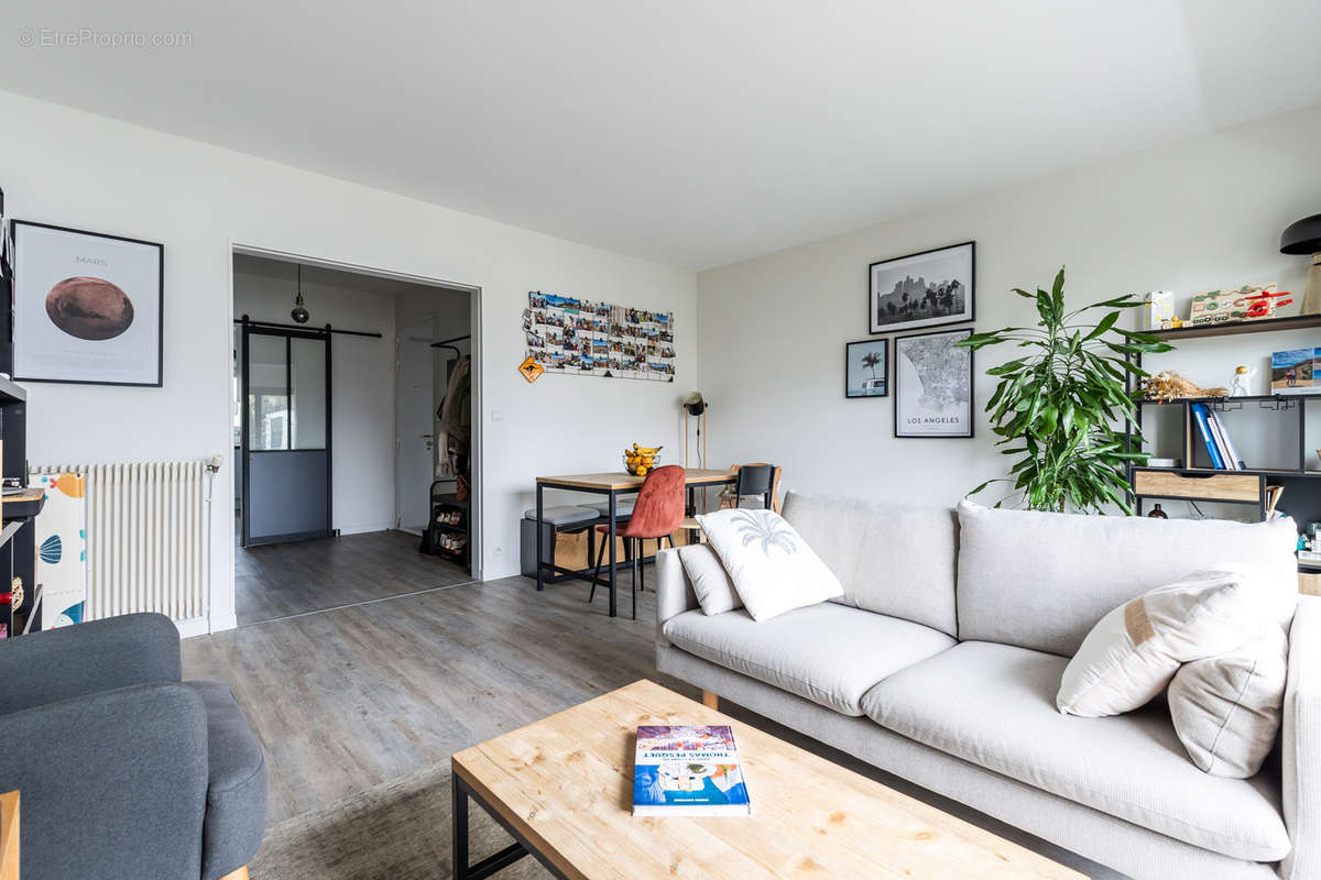 Appartement à BORDEAUX