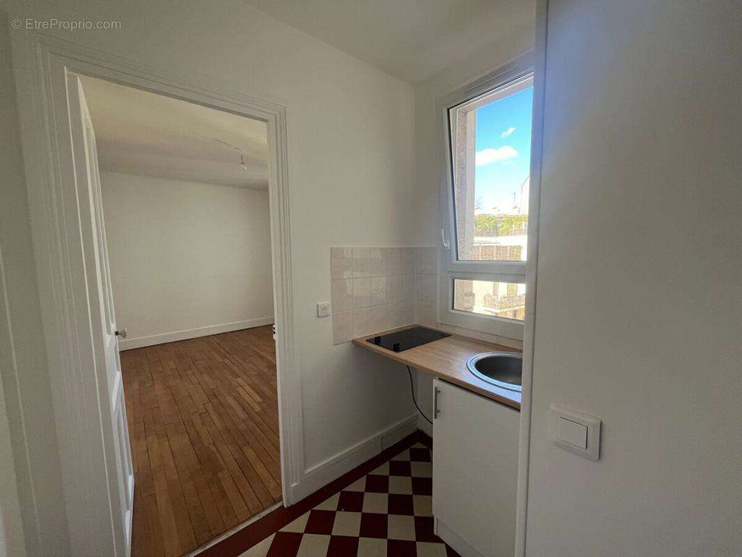 Appartement à MONTROUGE